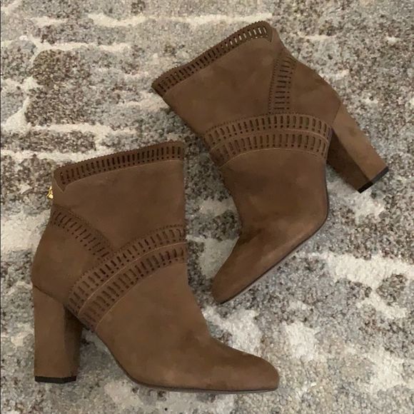 Evoda Nimbus Grey Booties - Picture 1 of 4